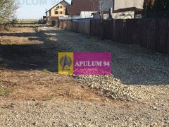 Gulia, lot de casa 528 mp, cu utilitati in apropiere